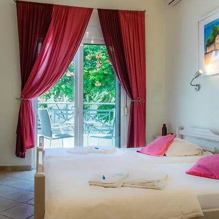 Anais Hotel 2*